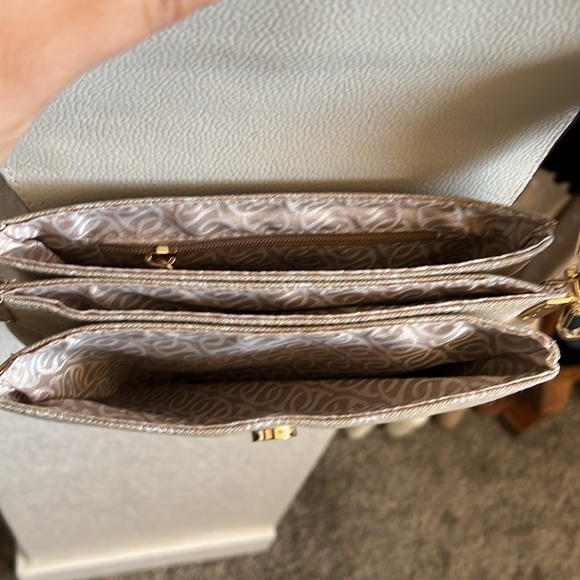 Brand new, never used, no tags Polo USA crossbody - Picture 3 of 3